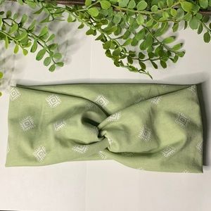 Sage Green Aztez Western Printed Knotted Stretchy Headband